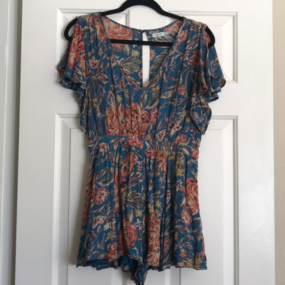 OU Kimchi Blue Ellana Floral Romper